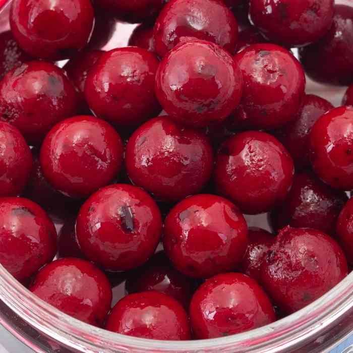 Насадочные бойлы MINENKO PLUM 14мм (варёные в дипе)