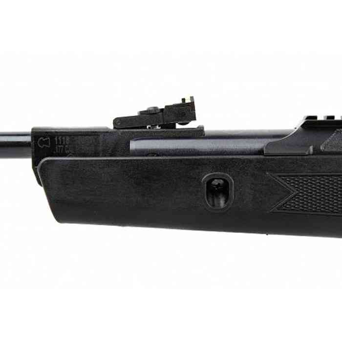 Винтовка пневматическая Hatsan Striker Alpha (4,5 мм)